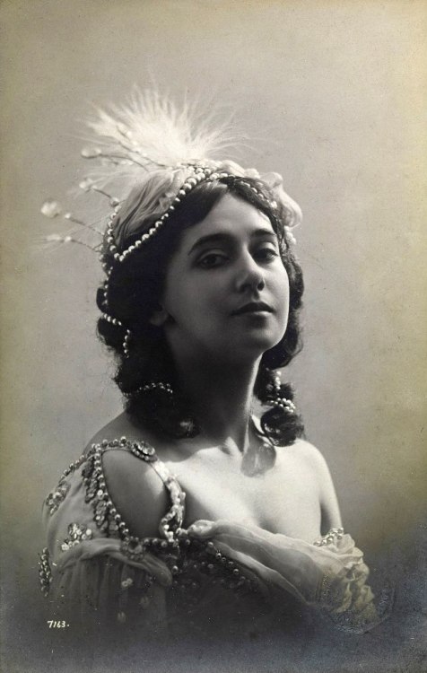 soleil-de-matin:Russian ballerina Tamara Karsavina, Paris,...