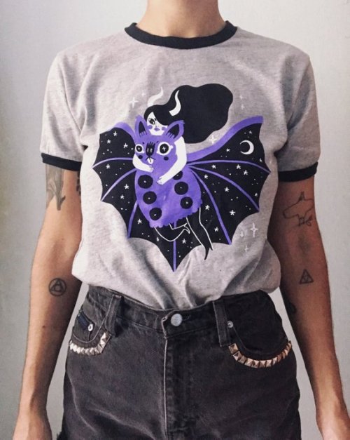 spookyfoxfashion:Vampire and Bat Tee from SoniaLazoIllustrator