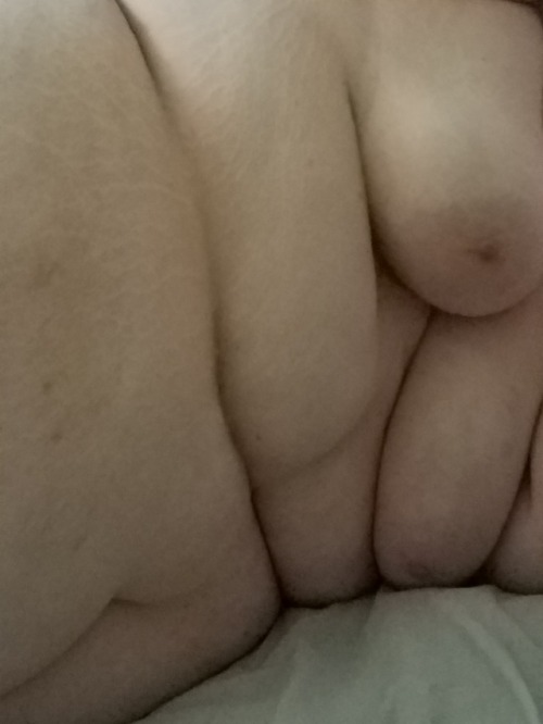 shoepuffjananajmw:Just me in my glorious fatness #me #ssbbw...