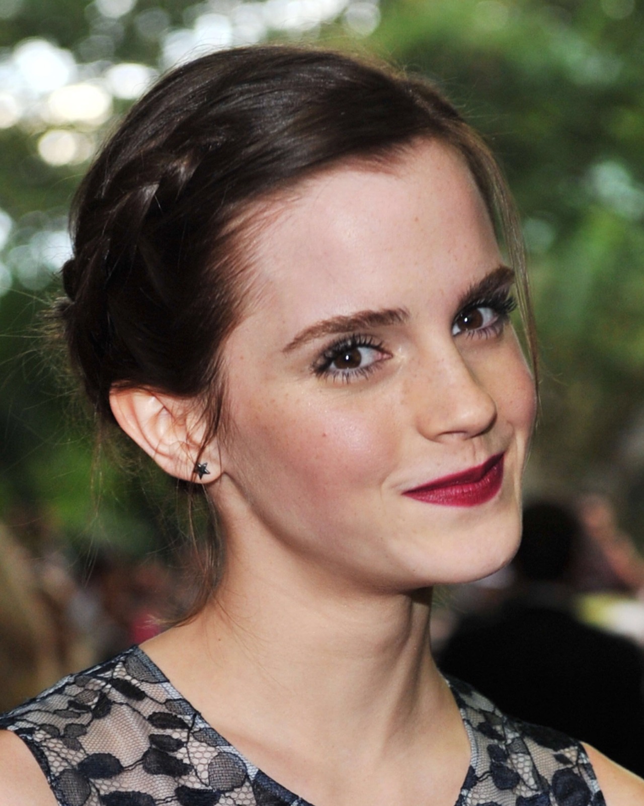 Emma Watson — Smirk via /r/EmmaWatson http://ift.tt/2uV3QyH