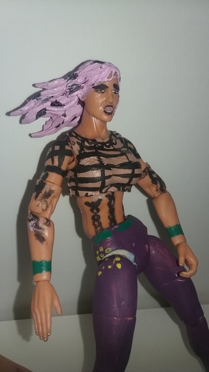 askthemwackyjohnjohns:Hi I made a diavolo doll cause I’m poor...