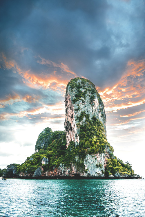 lsleofskye:Untitled | karlsaareLocation: Railay Beach,...