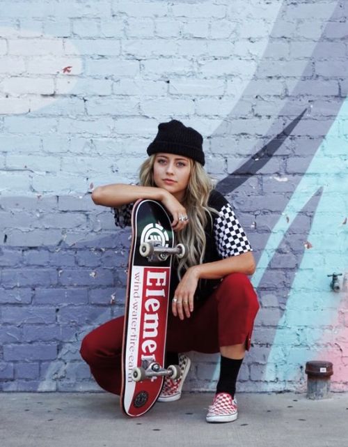 x-skatergirls:Photo credit : www.elementbrand.com