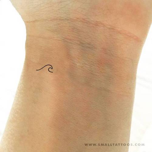 Minimalist wave temporary tattoo on the inner forearm, get it... wave;nature;temporary;ocean