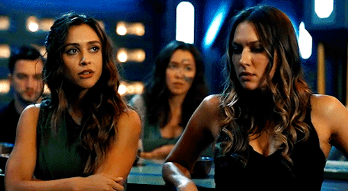 Résultat de recherche d'images pour "the 100 season 6 echo gif"
