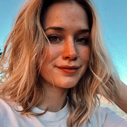 Haircut | Elizabeth lail, The beauty department, Favorite celebrities