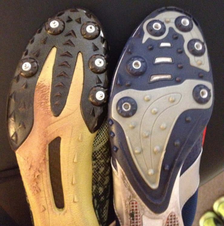 spikes runners point