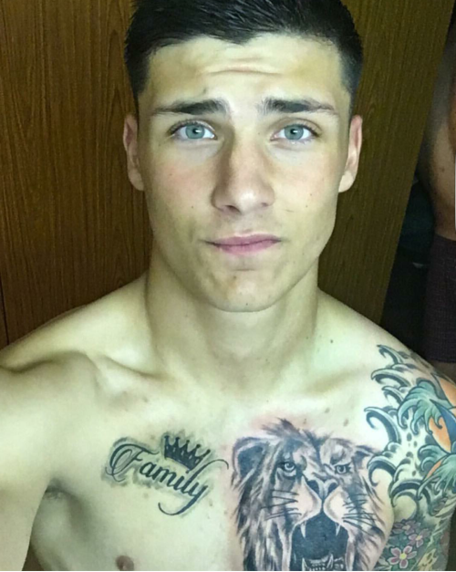 chettbro:USMC “Just a Normal Country Boy”Looking fine as...