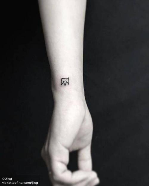 Tattoo tagged with: jing, art, small, jewellery, basquiat, micro, tiny,  ifttt, little, wrist, minimalist, crown, illustrative 