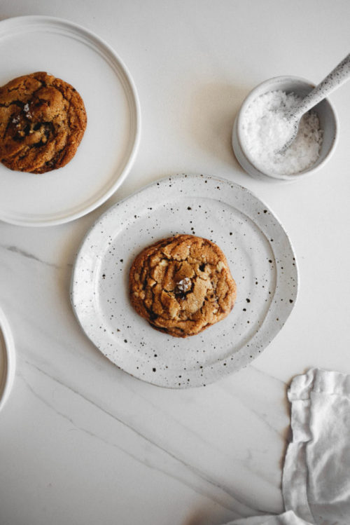 sweetoothgirl:VEGAN CHOCOLATE CHIP WALNUT COOKIES