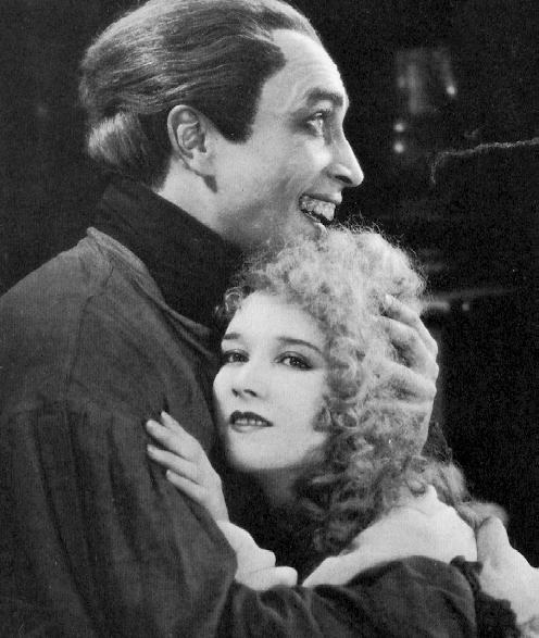 mykillyvalentine:The Man Who Laughs (1928)