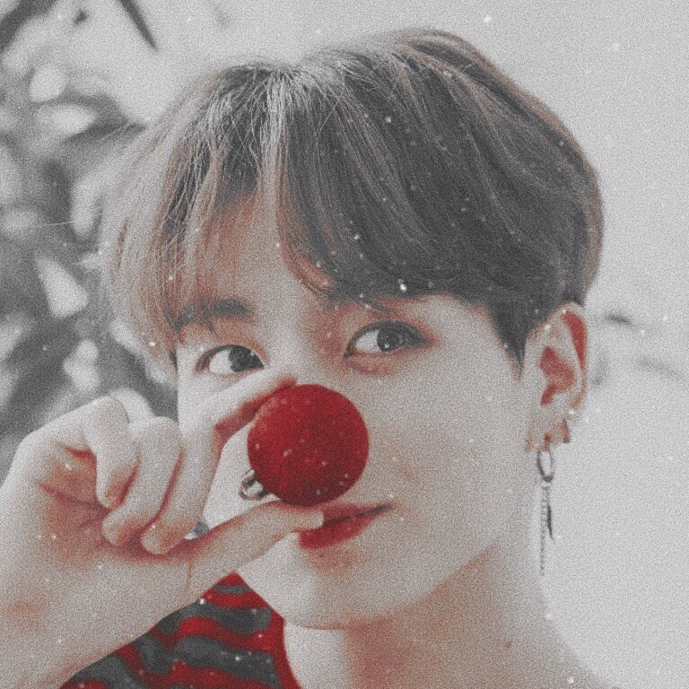 jungkook (+bts) christmas pack ! ⤹ ☃️ ︴don ' t...