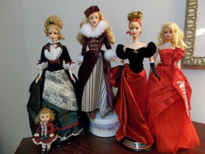 old holiday barbies