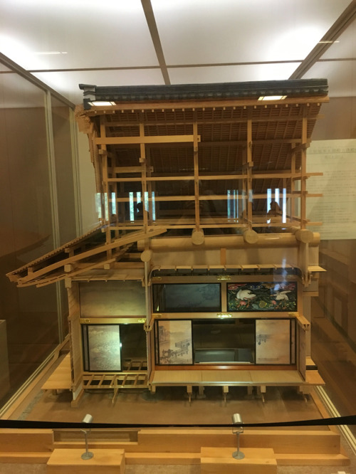 chiisai-fukurou:Inside Nagoya castles Donjon :)This was quite...