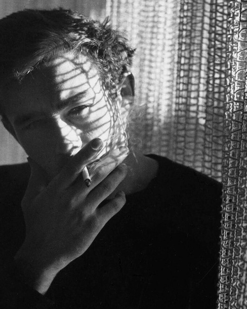 dicaprio-diaries:James Dean photographed by Roy Schatt, 1954