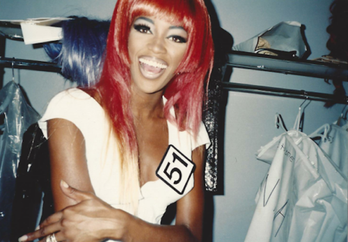 naomi campbell thierry mugler 1991 early 90s 90s fashion bts backstage fashion show snapshot black women woc women of color black models models of color african women naomi beautiful