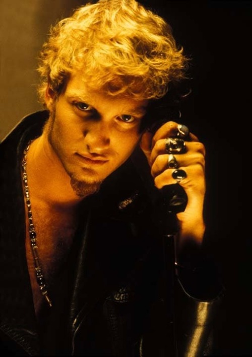 rock-basstard:Layne Staley, Sea Of Sorrow photoshoot