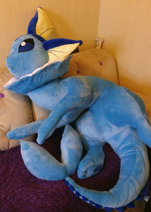 giant eeveelution plush