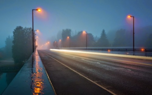 streets lights street lights rain explore travel adventure story glow pale grunge orange blue dark night sunrise sunset road empty street alone feeling aesthetic hipster