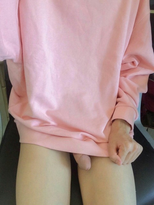 suga-bottomboy:Pink Yoongi