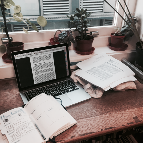 studyfulltime:29|11 working in the cutest little space in the...