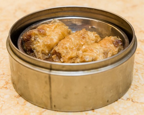 everybody-loves-to-eat:Dim SumDim sum is a style of Cantonese...