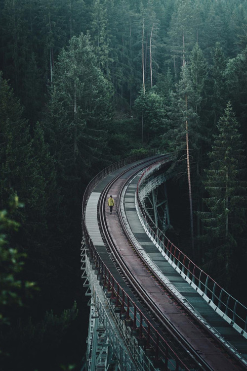 banshy:Untitled by Max Muench