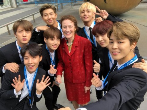 fyeahbangtaned:with UNICEF Executive Director, Henrietta H....