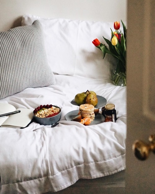 breakfast in bed on Tumblr