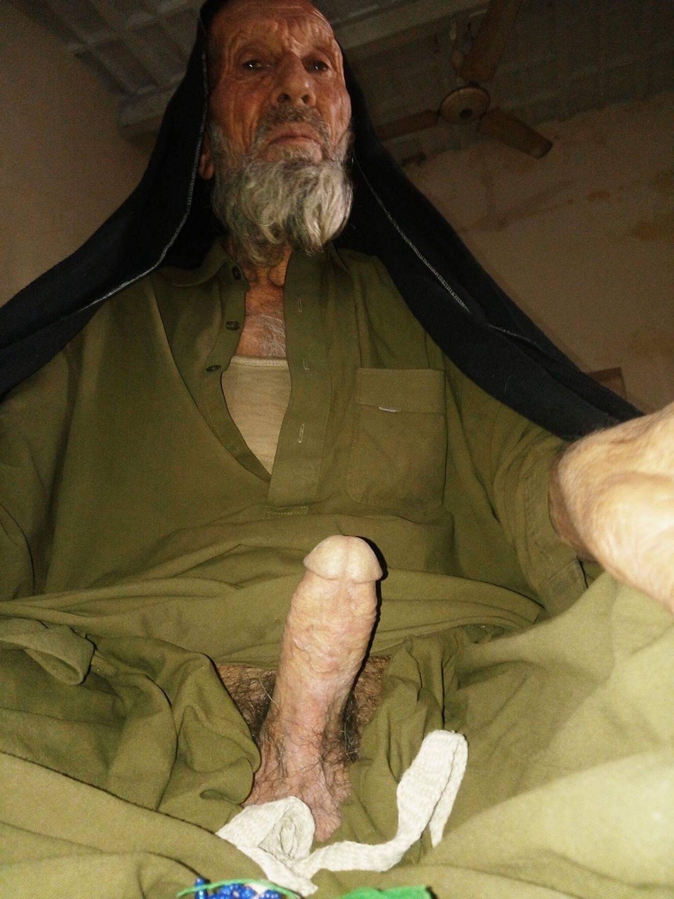 Pakistani old man xxx