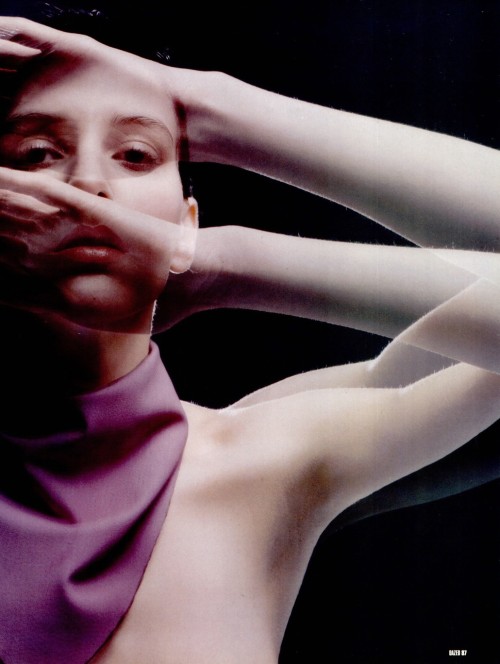 glossyworld2000