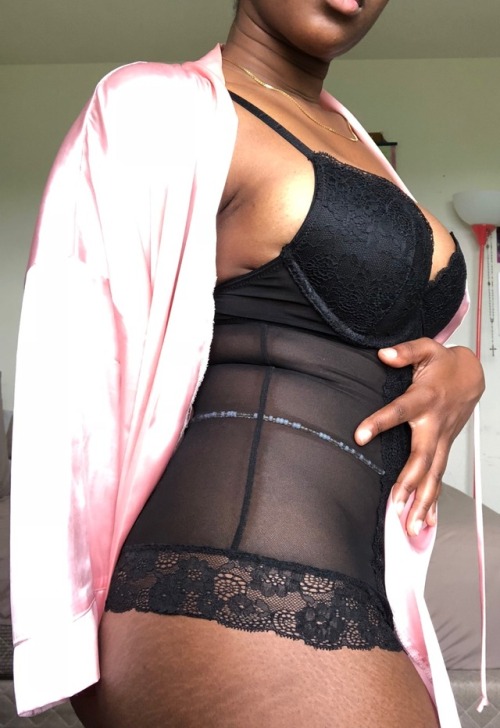 melaningoodgirl:Baby I’m the oneI could blow your mindMake...