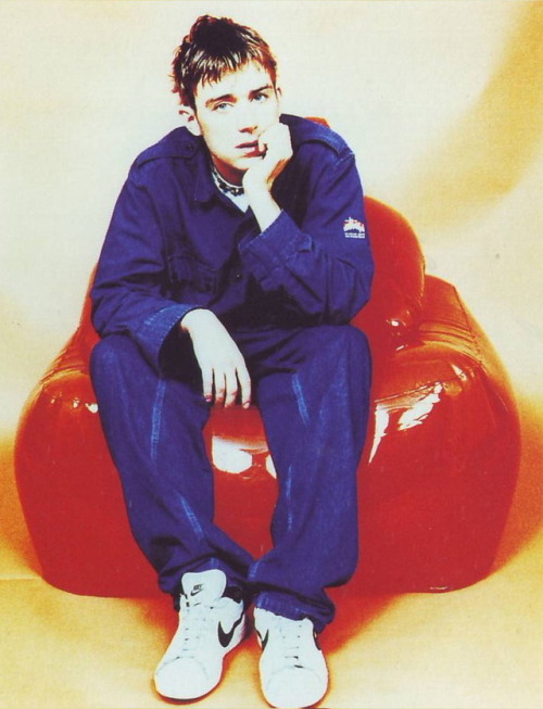 damonalbarn:Blurart - Blur Tour Programme 1997 (full scans by...