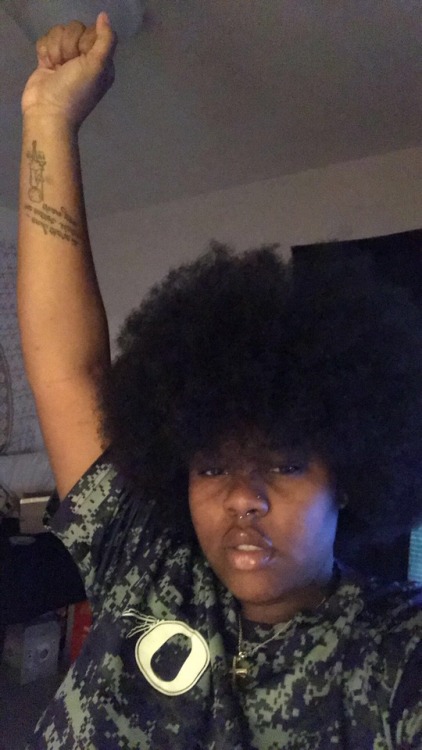 yallaintshit:just a lil afro appreciation for Black History...