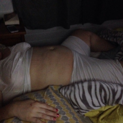 byufan1978:islandbrownbear:Mormon hot wife in her garments...