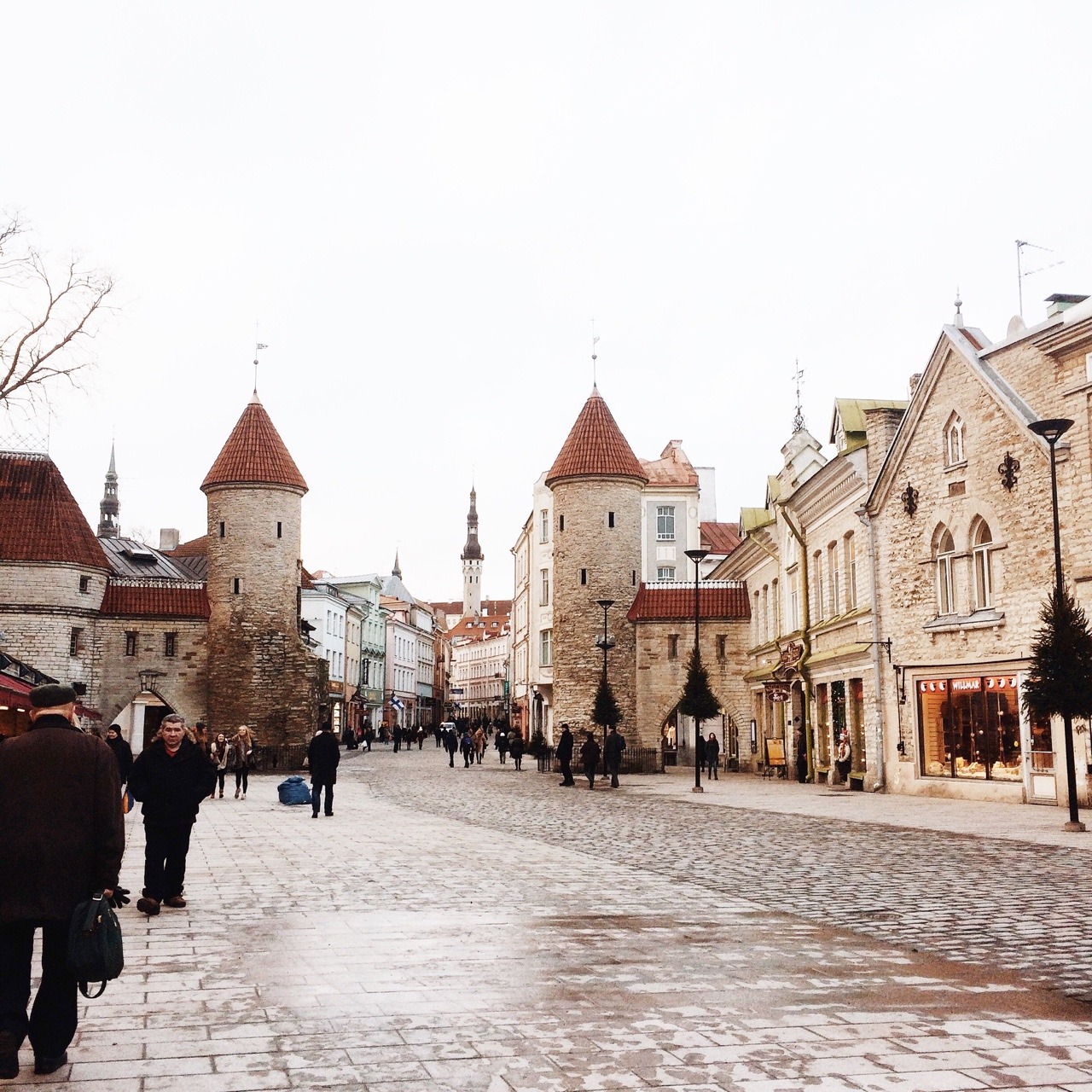 エストニアのクリスマス街並み