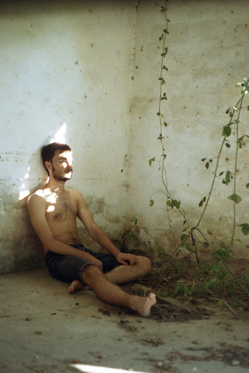 summerdiary:LEONARDOPHOTOGRAPHED BY PICS OF YOU | PEDRO IVAN...