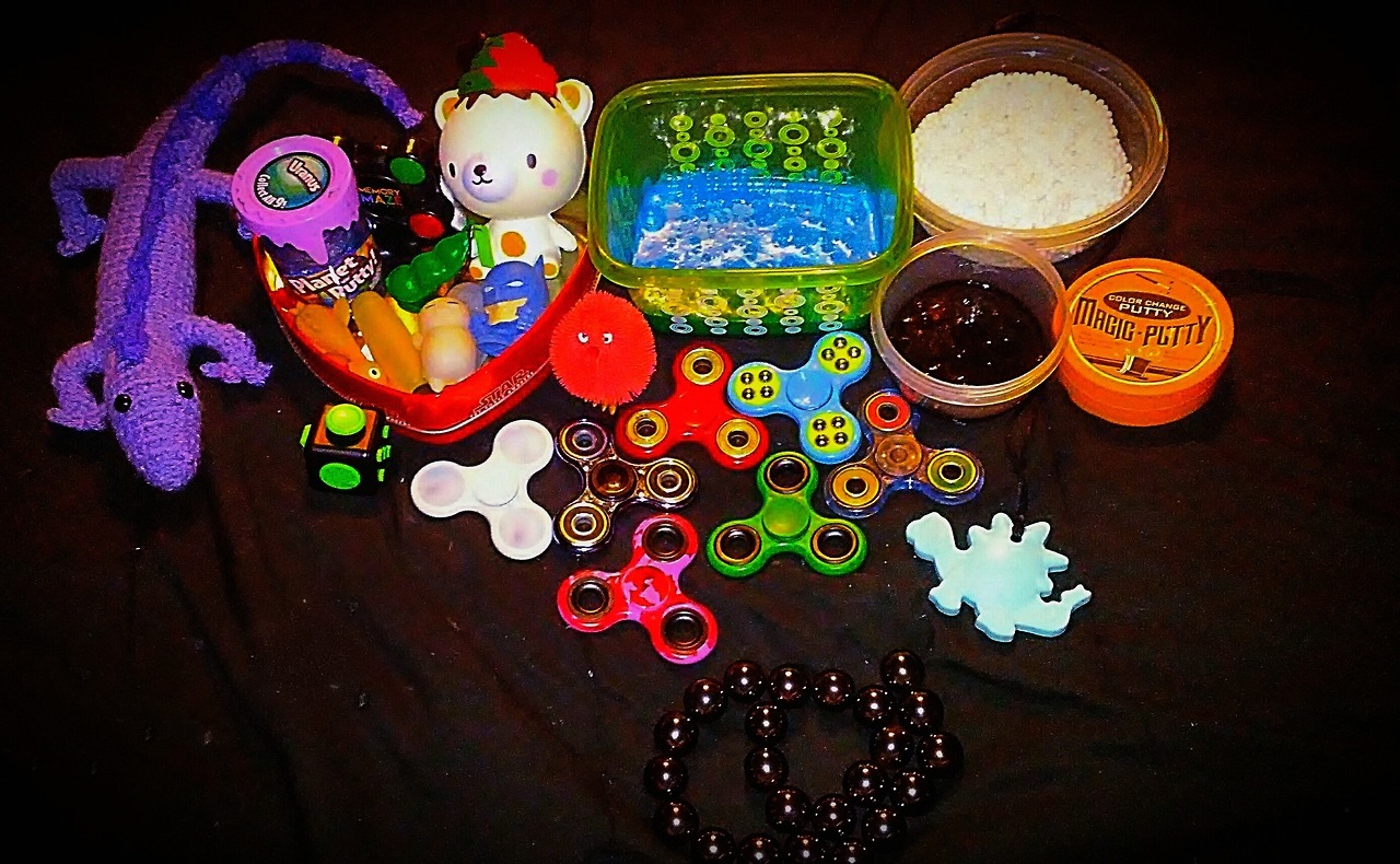 Spectrum-Suggestions — My fidget toy collection as of September 28, 2017