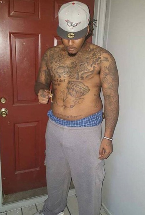 finesseandsubmit:southerngent05:Thick,Tatted & Sexy AF...