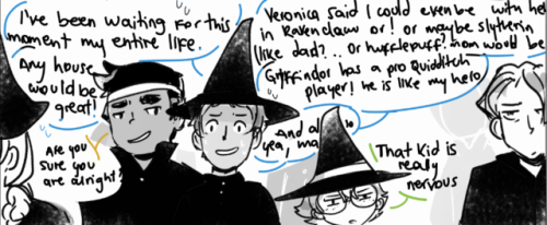 linipik:Being a Hogwarts student step 1: get sorted by the...