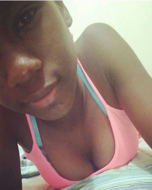 flawless007:Samara aka likkle Minnie on Facebook vincy lil...