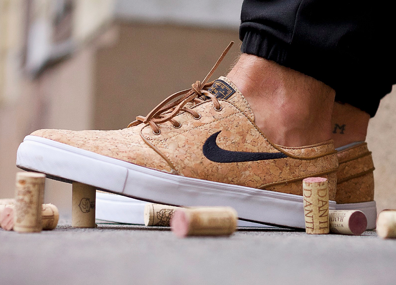 nike janoski cork