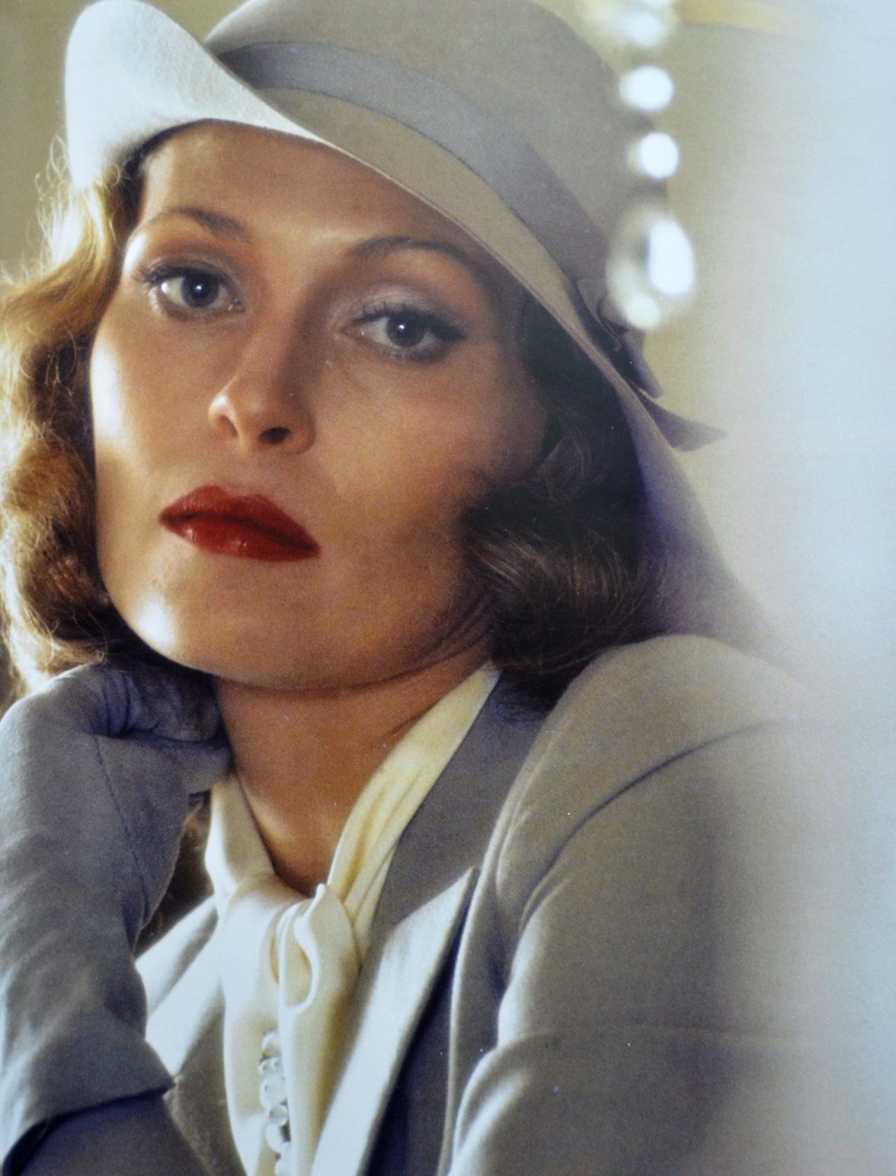 Roman by Marta — Faye Dunaway as Evelyn Mulwray (Chinatown dir. by...