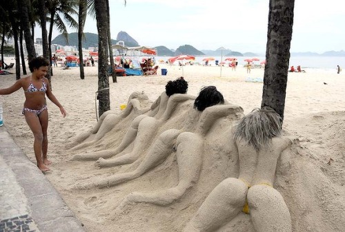 thesouthamericatours-blog:Sand sculptures on Copacabana...