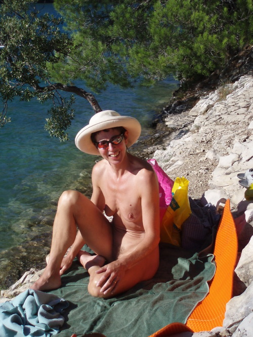 Sunny beach in the Verdon.