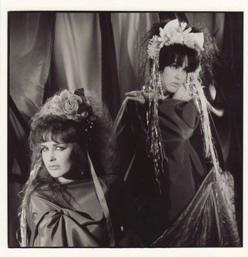 harder-than-you-think:Strawberry Switchblade, 1980’s.