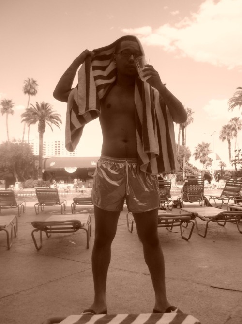 Cooling at the pool #ADP_FILMZ