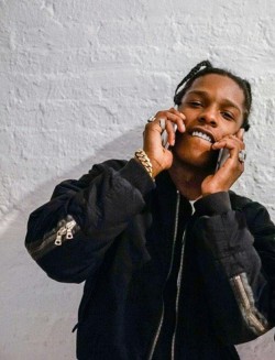 @1-800-flacko