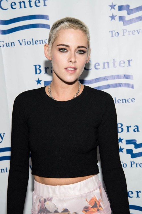 kristen stewart kristen stewart style kstewedit kstewartedit kstewdaily celebs celeb news celeb style celeb hair buzzcut bleach blonde