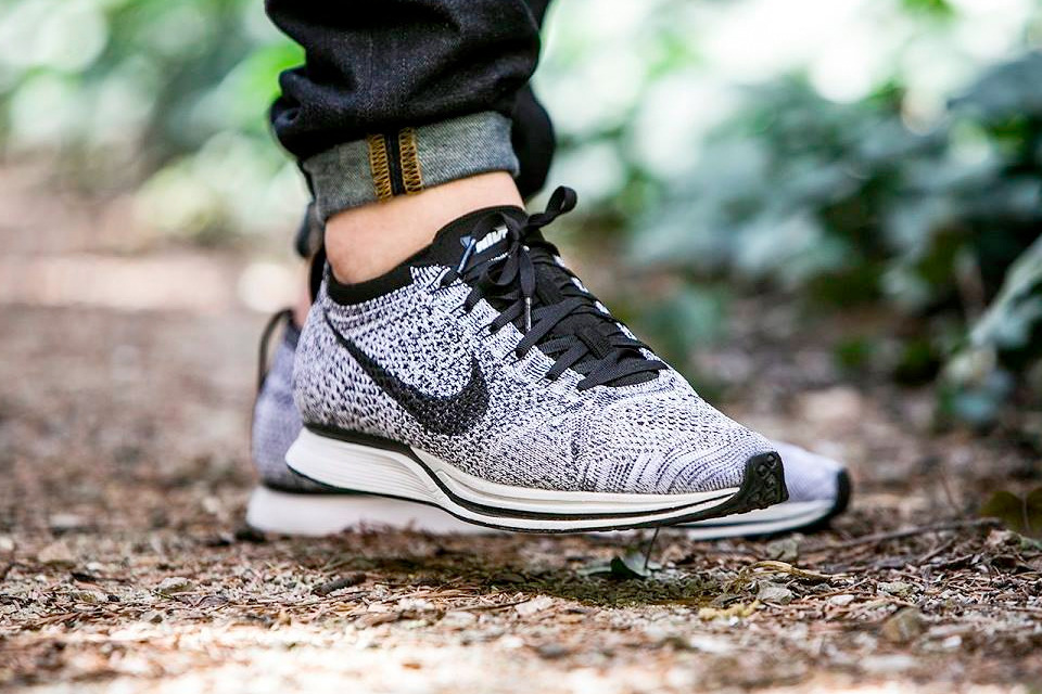 nike flyknit racer grey